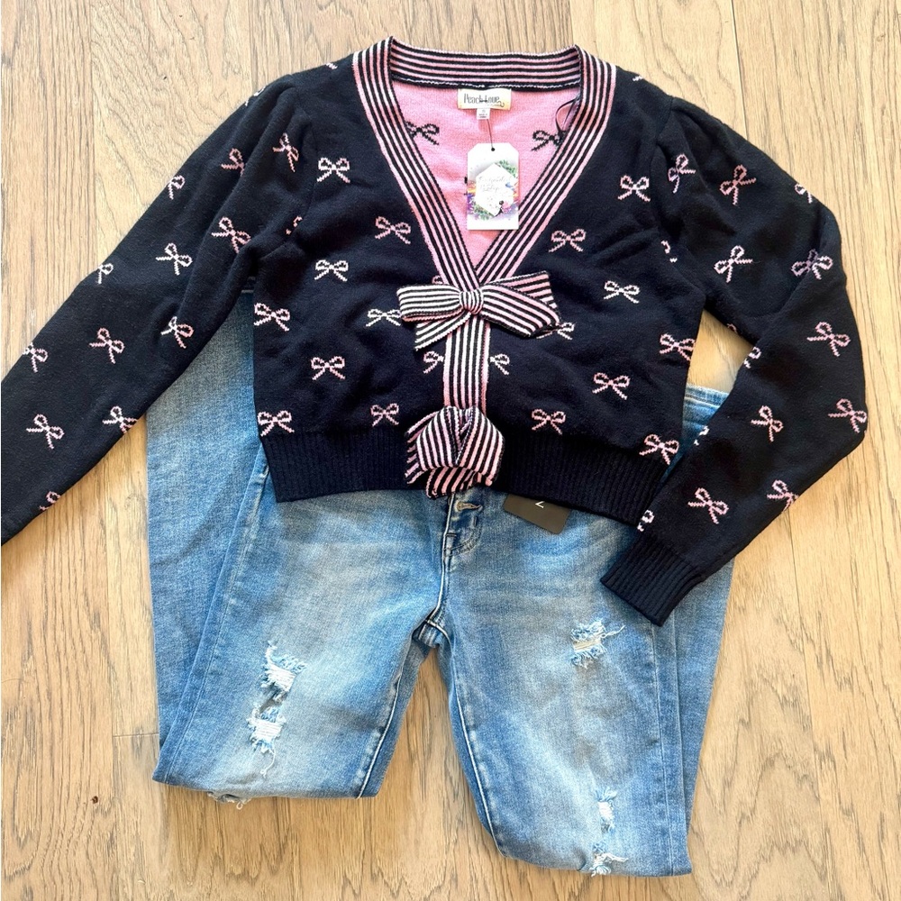 NWT Peach Love Black and Pink Bow Cardigan - Small